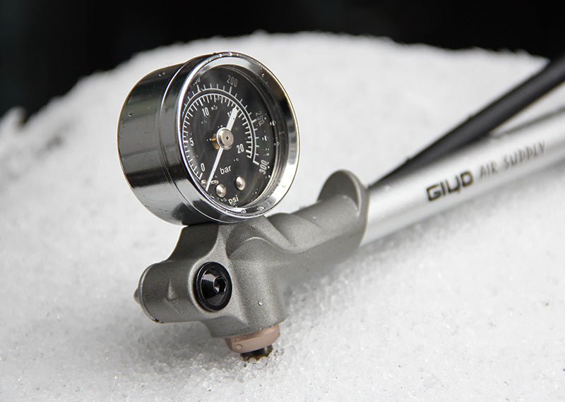 GIYO GS-02D Foldable high-pressure air bicycle pump-300psi